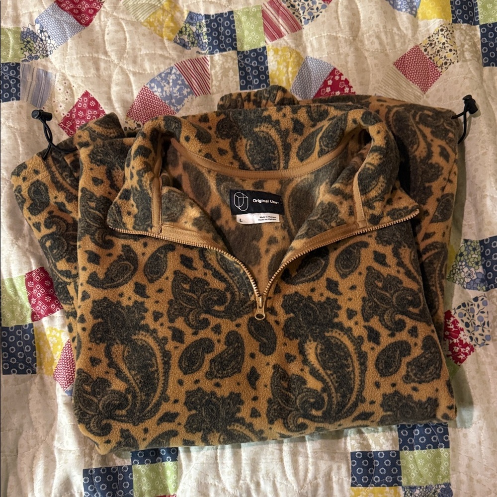 Original Use Mens Brown and Black Paisley Fleece Pullover Large